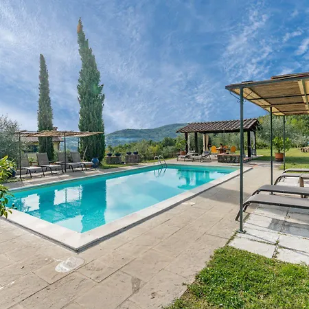 Podere La Casina بوبّي